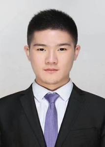 马可夫 — 池州一中

拿取中国传媒大学播音合格证

